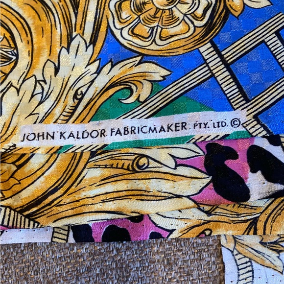 Vintage John Kaldor Silky Fabric 44” x 110” ~ 3 Yrds - Picture 3 of 7